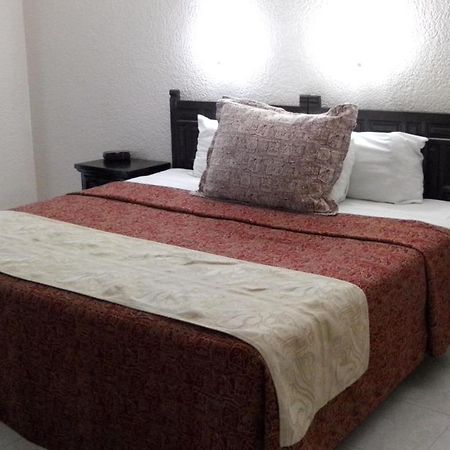 Hotel Maya Tabasco Виляермоса Екстериор снимка